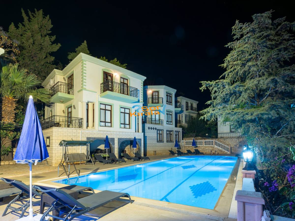 2+1 Ortak Havuzlu KARALOS Kalkan Merkez (104)