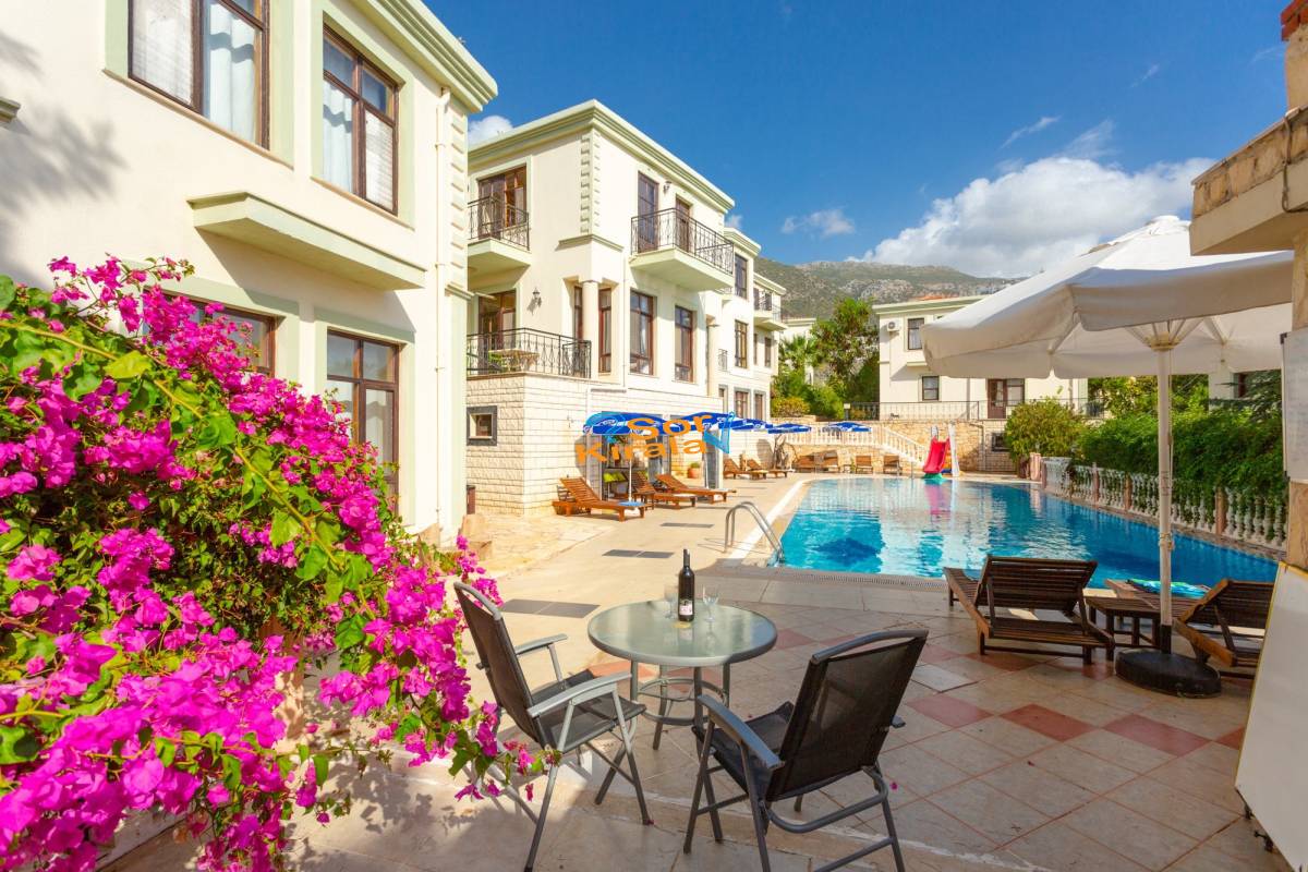 2+1 Ortak Havuzlu Villa HABESSOS Kalkan Merkez(103)