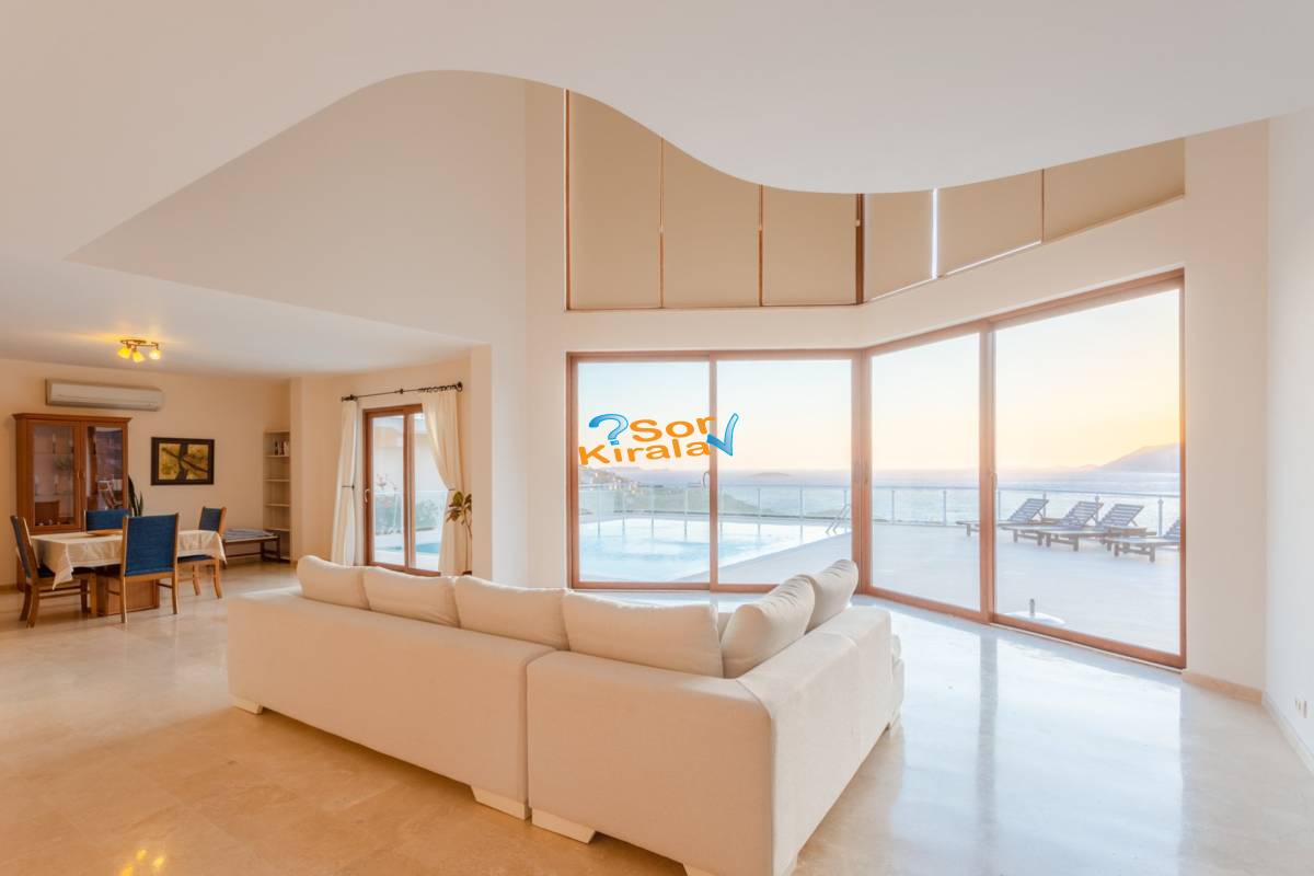 2+1 Villa LARA Kaş Yarım Ada