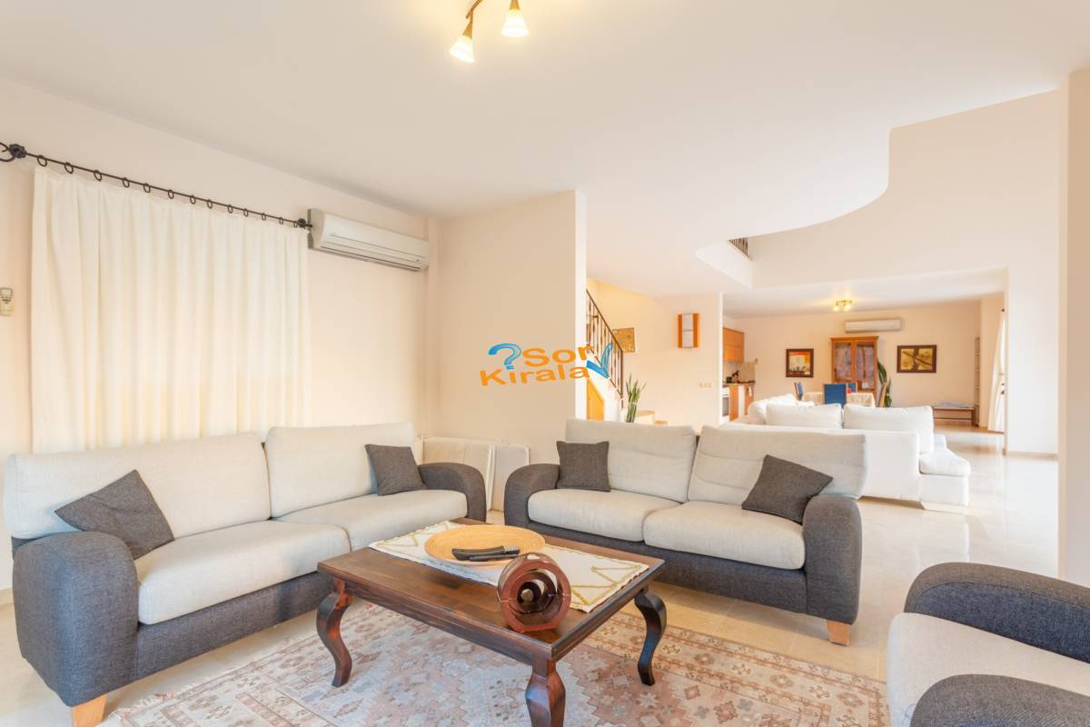 2+1 Villa LARA Kaş Yarım Ada