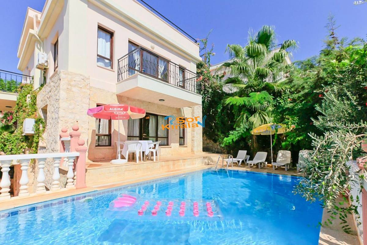 3+1 Villa ROSE Kalkan Merkez (304)