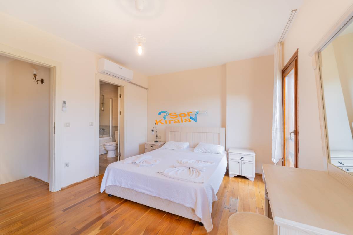 4+1 Villa ÇİLEK Göcek