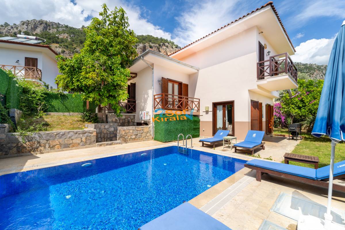 4+1 Villa ÇİLEK Göcek