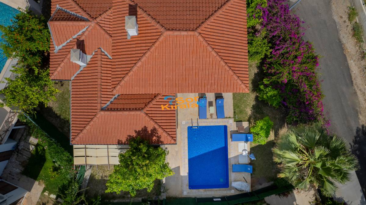 4+1 Villa ÇİLEK Göcek