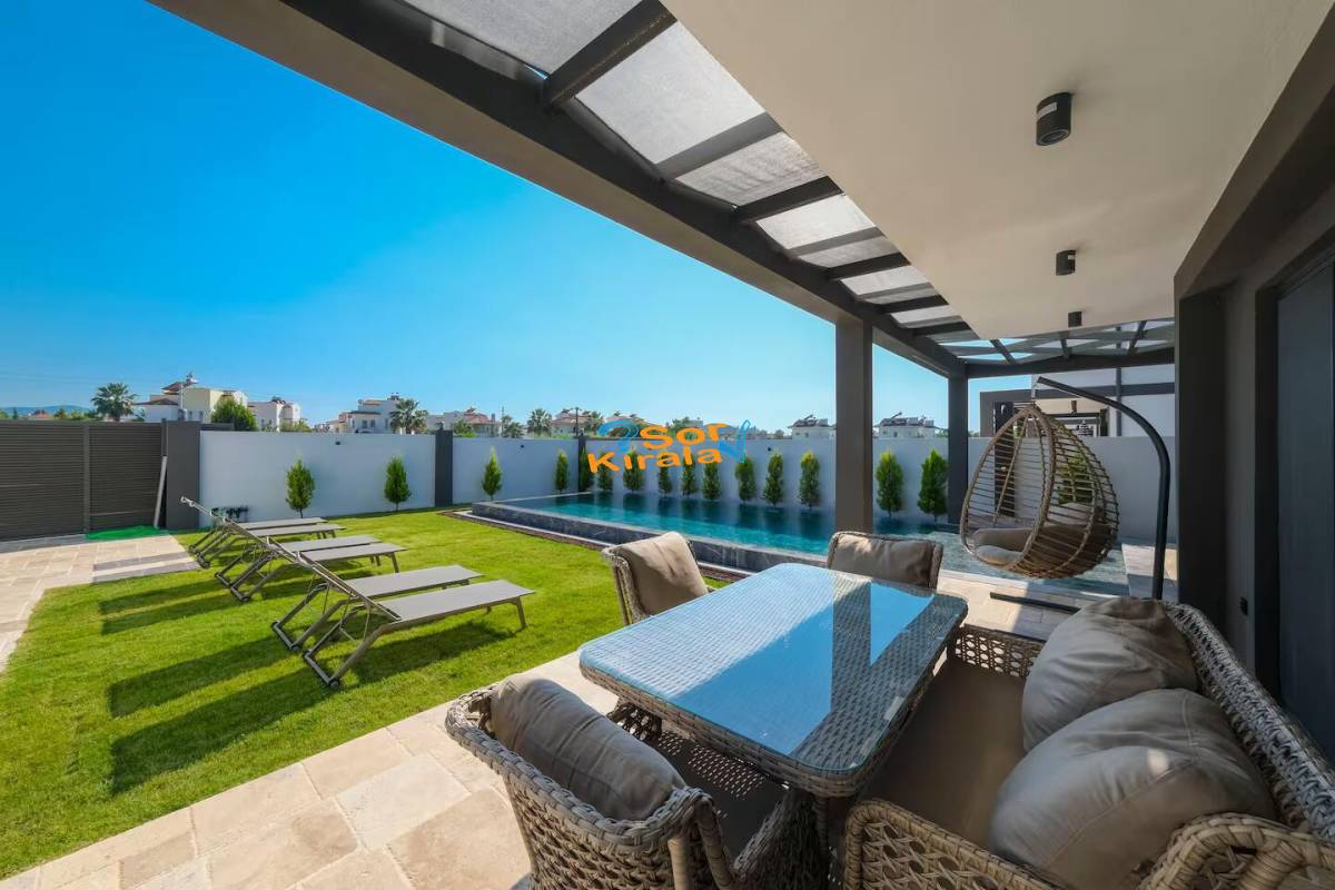 Fethiye Çalış Plajı, Kapalı Havuzlu, Sauna, Hamam, Jakuzili 3+1 Villa Royal 2