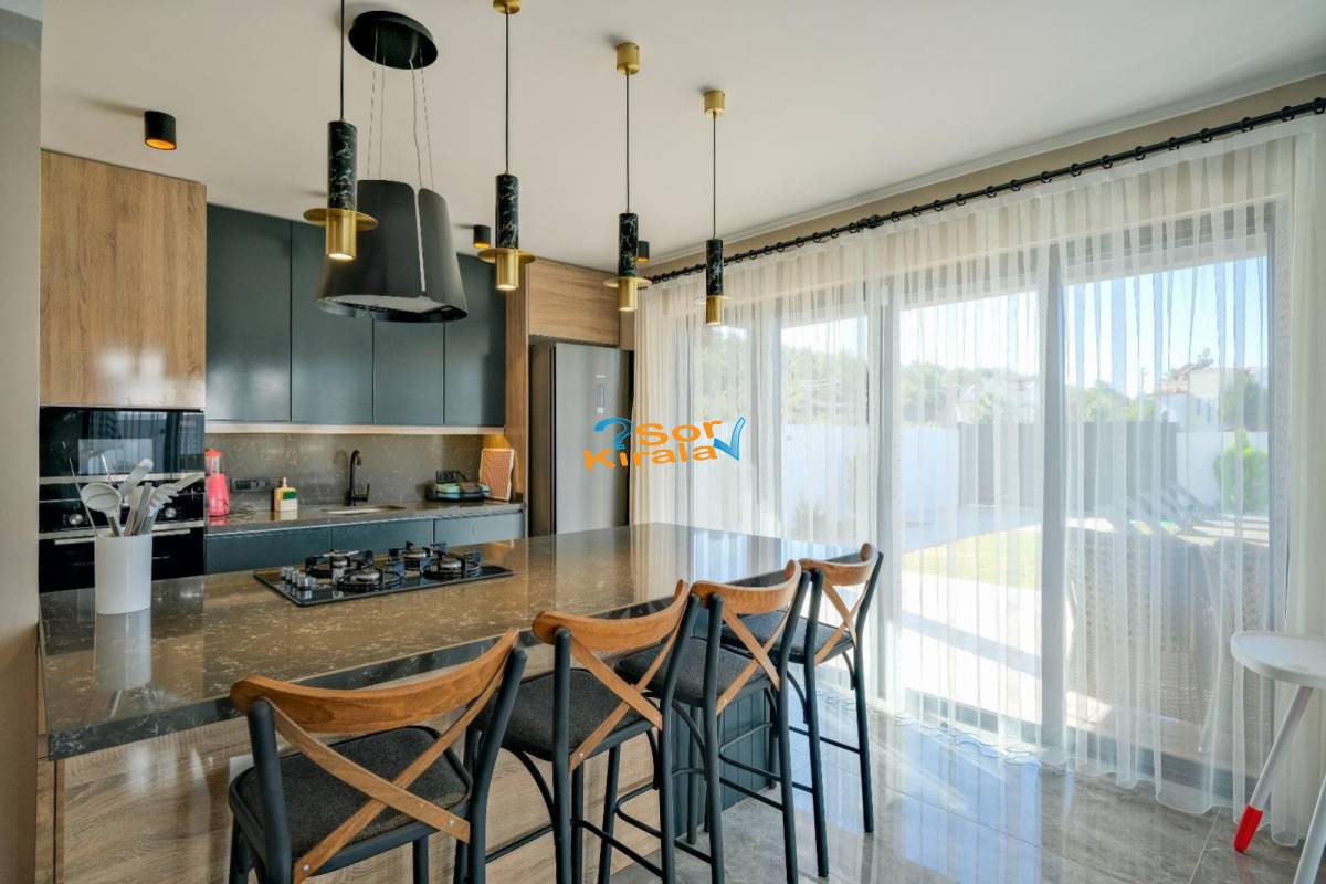 Fethiye Çalış Plajı, Kapalı Havuzlu, Sauna, Hamam, Jakuzili 4+1 Villa Royal 1