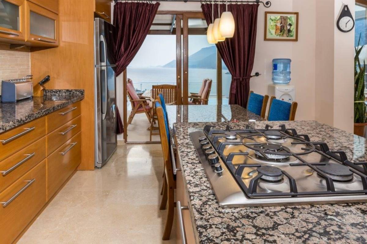 3+1 Villa SUZAN Kaş Yarım Ada